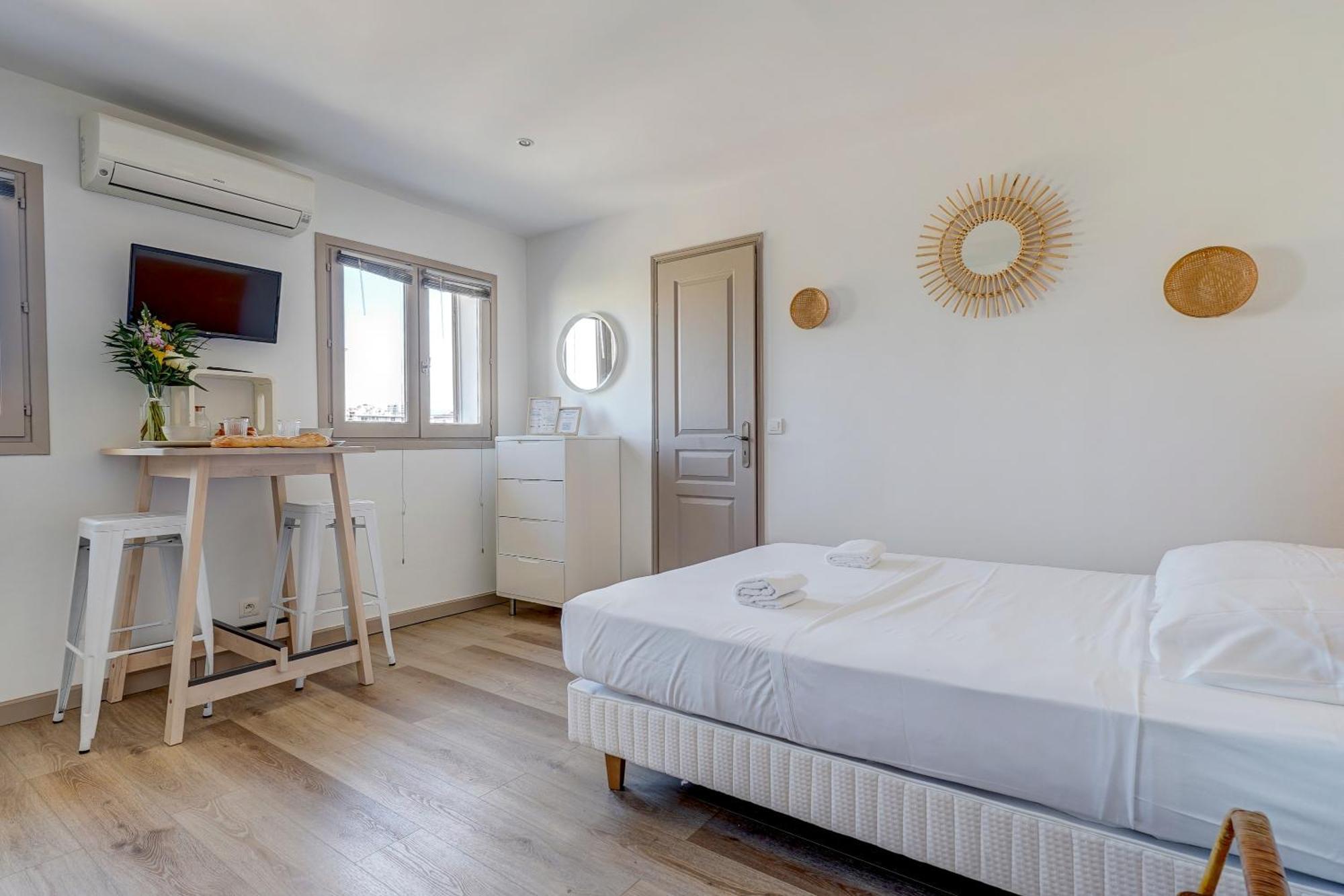 Les Cocons - Appartements d'Hôtes Design Marseille Extérieur photo